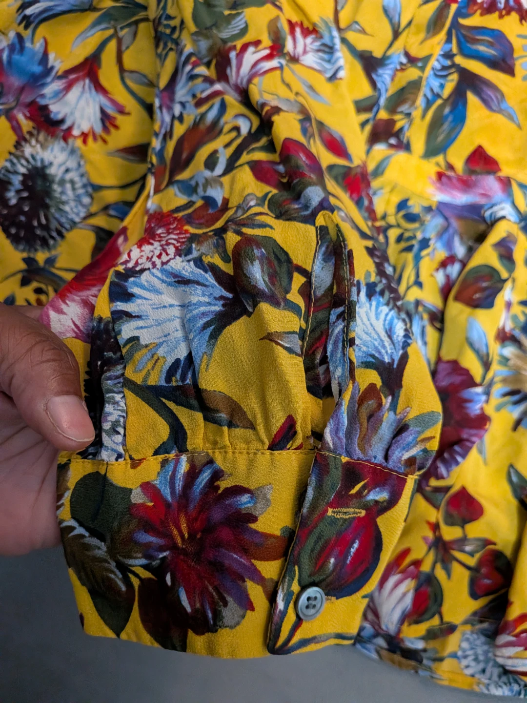 J.Crew Women's Floral Long Sleeve Blouse Size M - photo 3