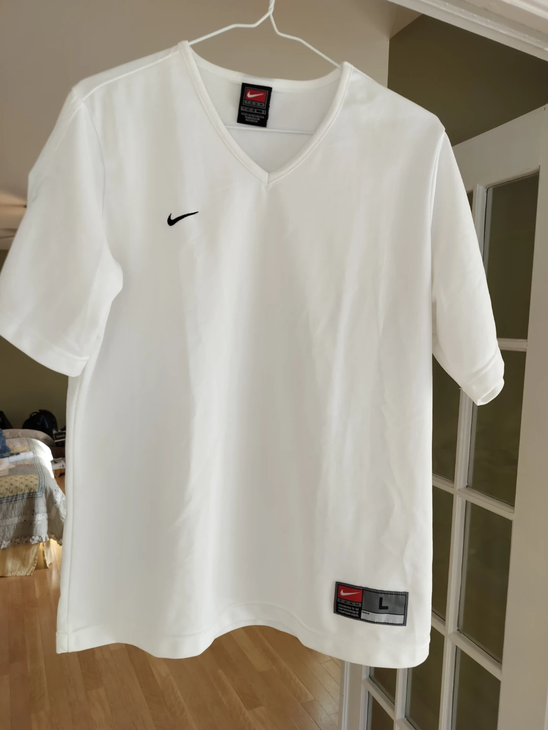 New Nike Short-sleeve V-neck Jersey Large