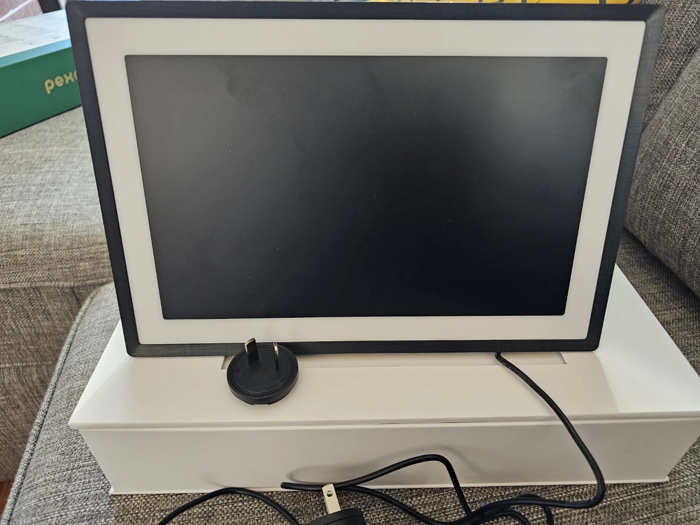 Pexar 11" 2K Digital Photo Frame - photo 3
