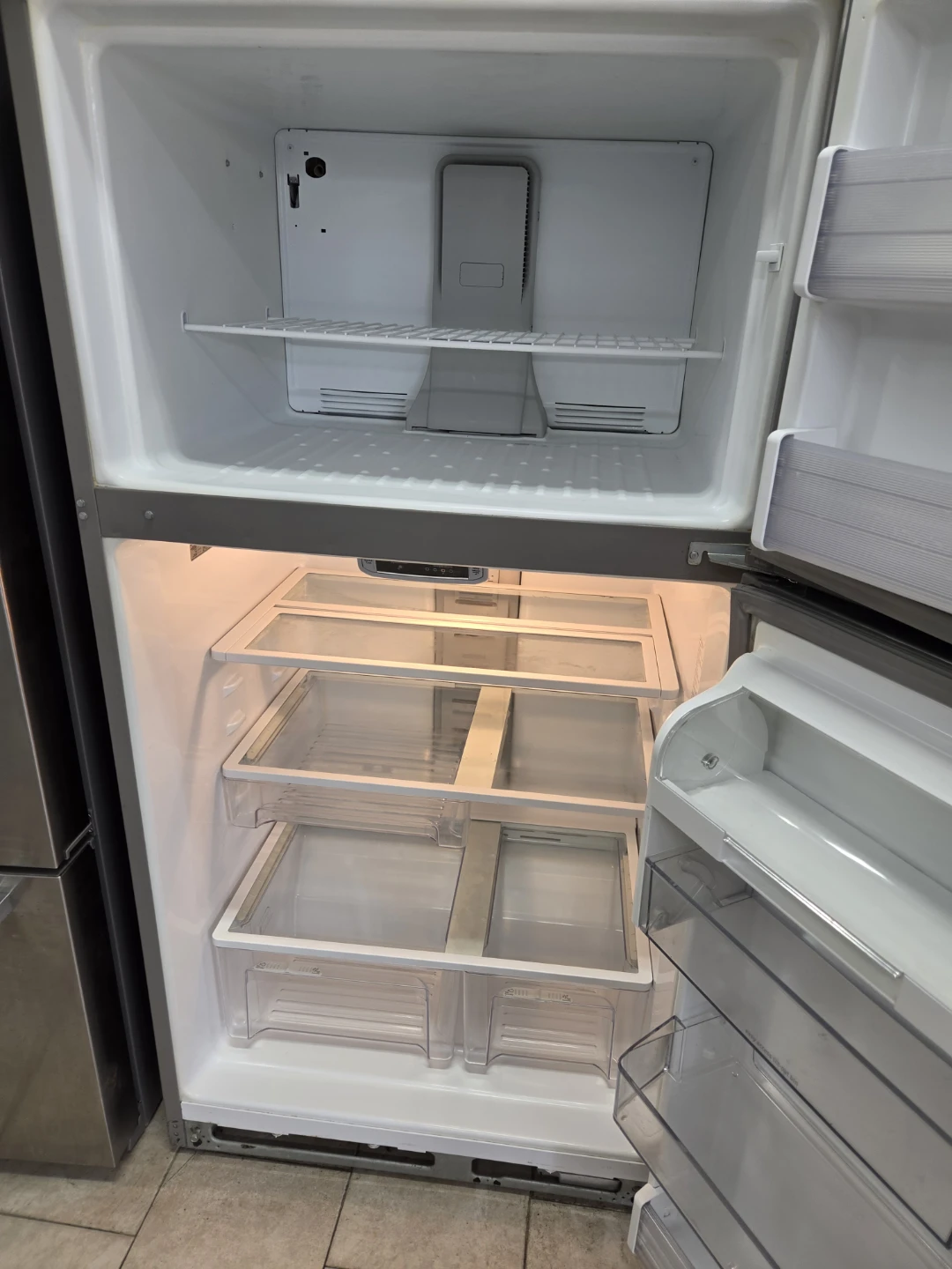 Maytag Stainless Steel Top Freezer Refrigerator - photo 2