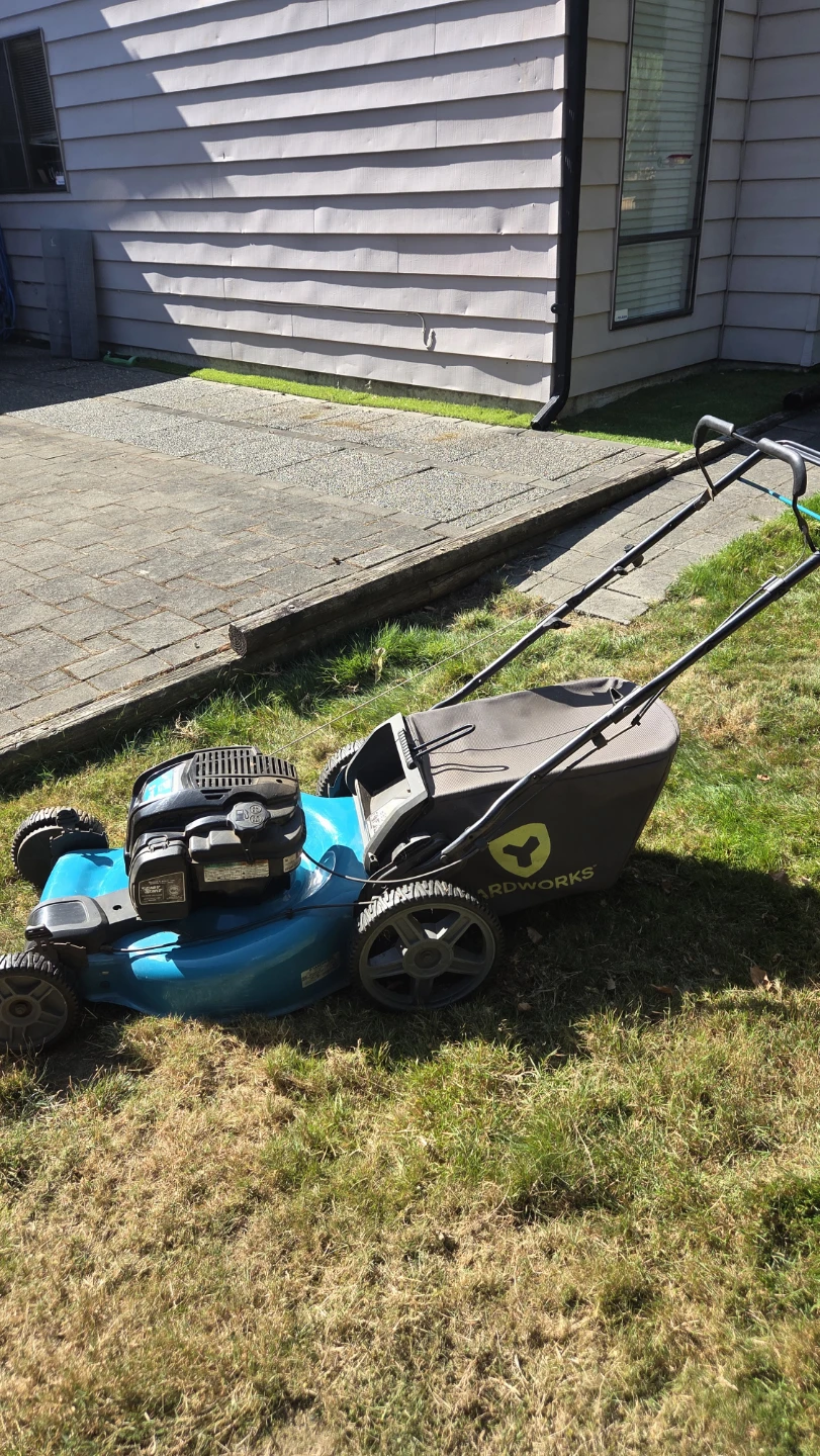 Yardworks 163cc Lawn Mower - photo 3
