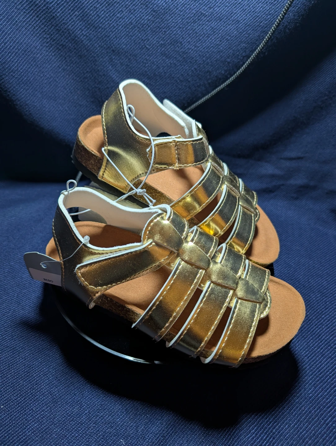 ✨ Adorable Gold Sandals for Little Fashionistas ✨
