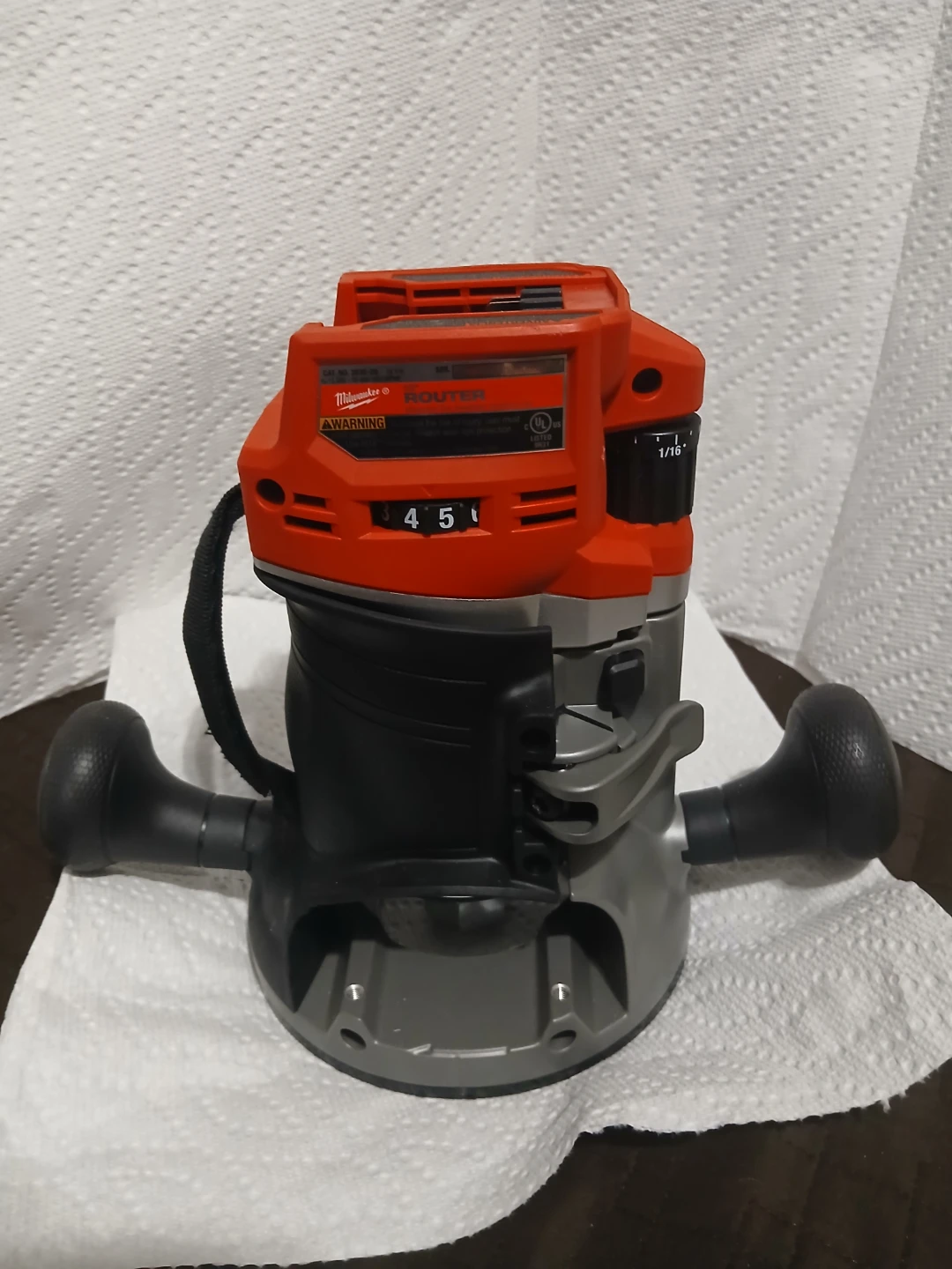 Milwaukee Tool M18 FUEL Li-Ion 1/2 in. Router (Tool-Only) - photo 4