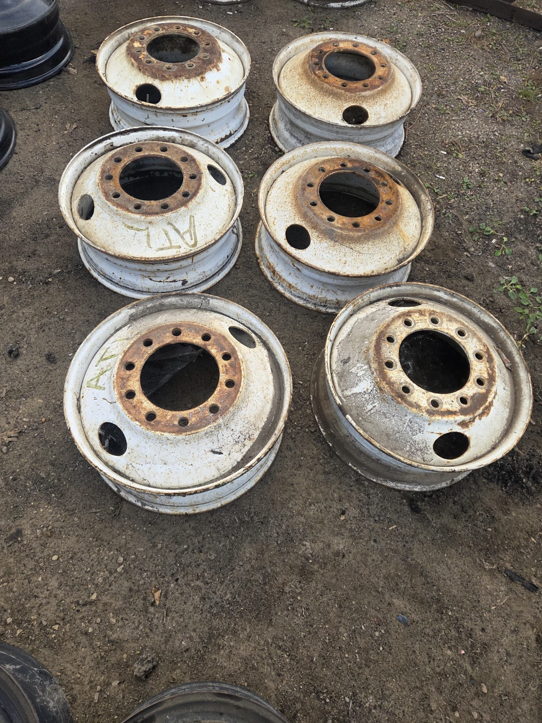 Six Heavy Duty Truck Wheels 24.5 used