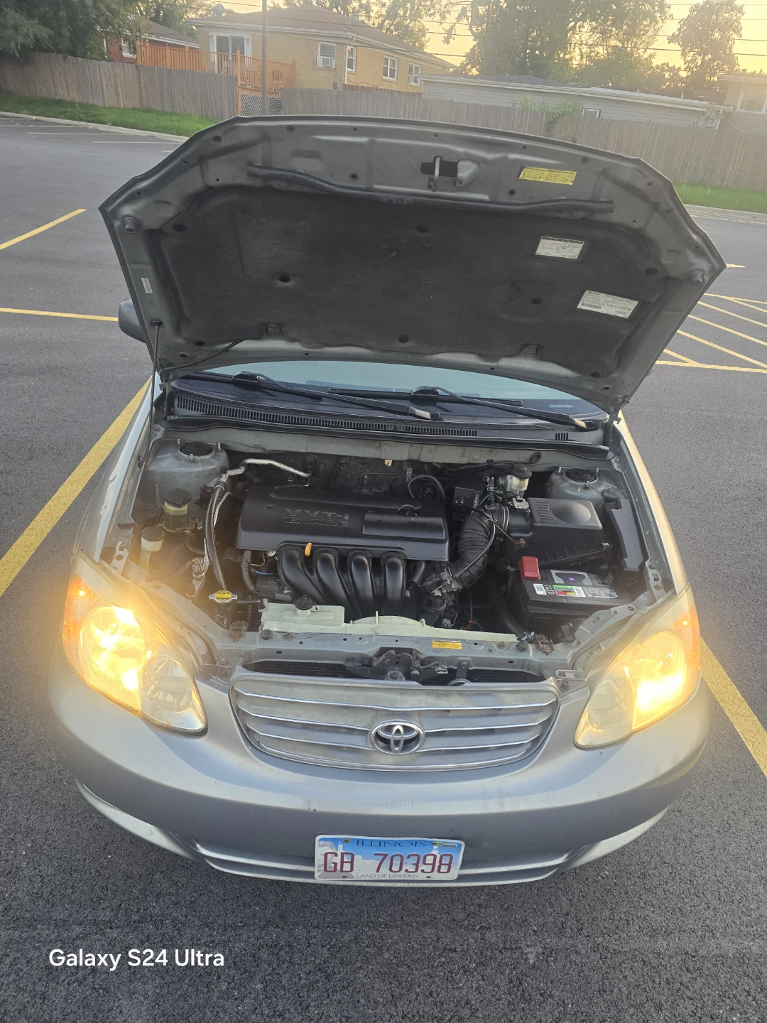 Toyota Corolla LE Sedan - photo 4