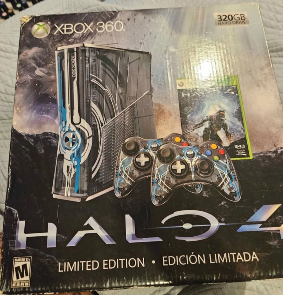 Xbox 360 Limited Edition Halo 4 Console Bundle with 320GB HDD