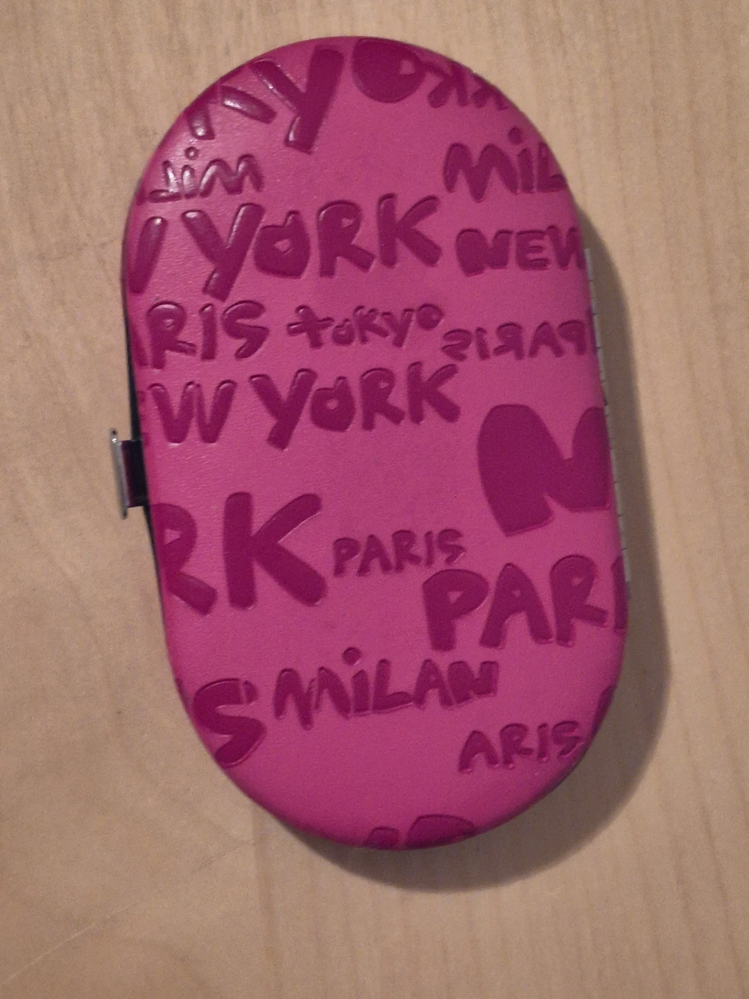 BN)Pink Manicure Set with City Graphics - photo 2