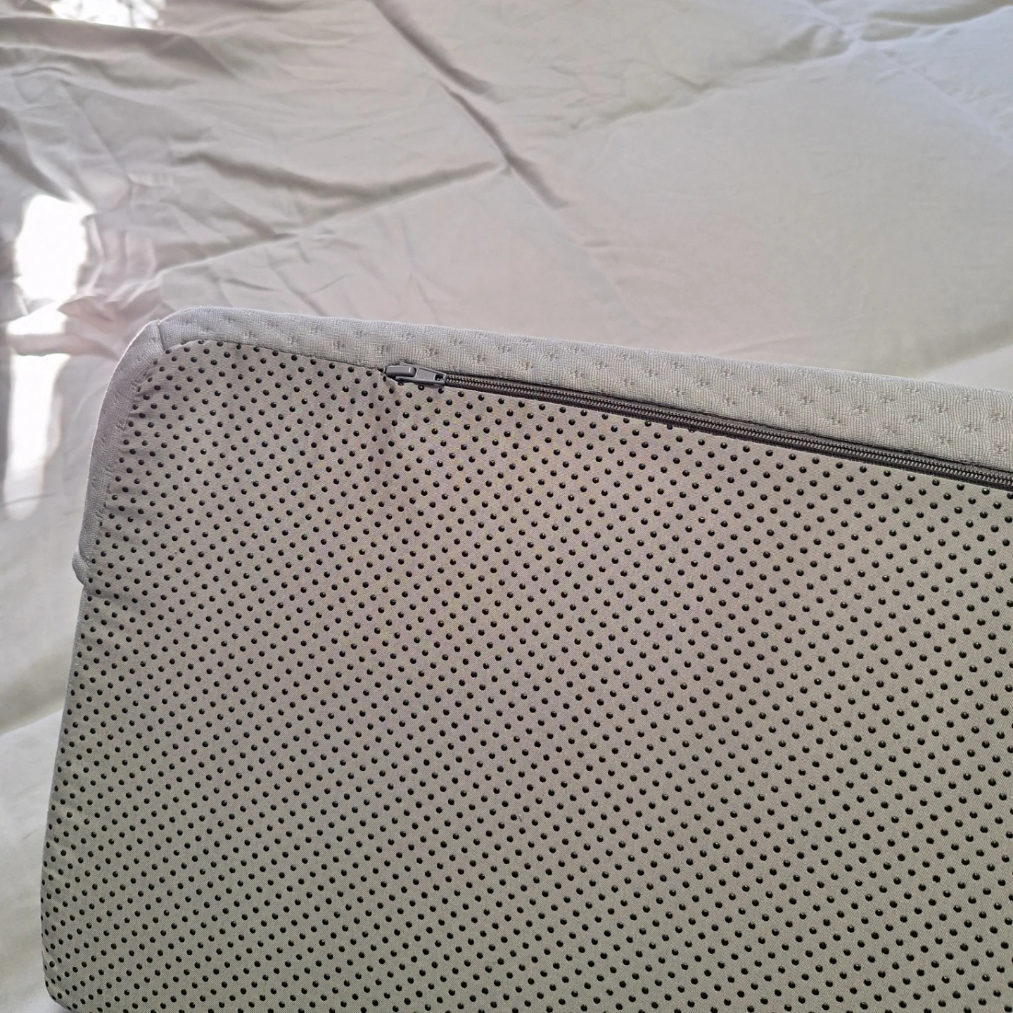 Queen Long Memory Foam Bed Wedge Pillow - photo 4