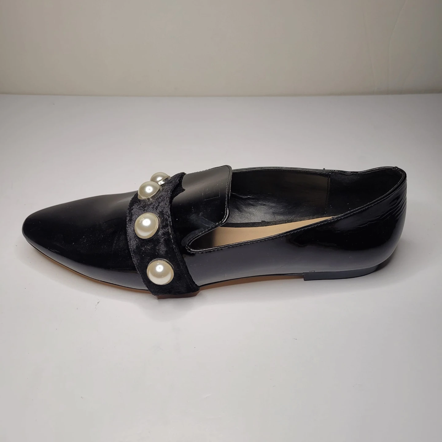 Lord & Taylor black loafers with pearl detail - photo 5