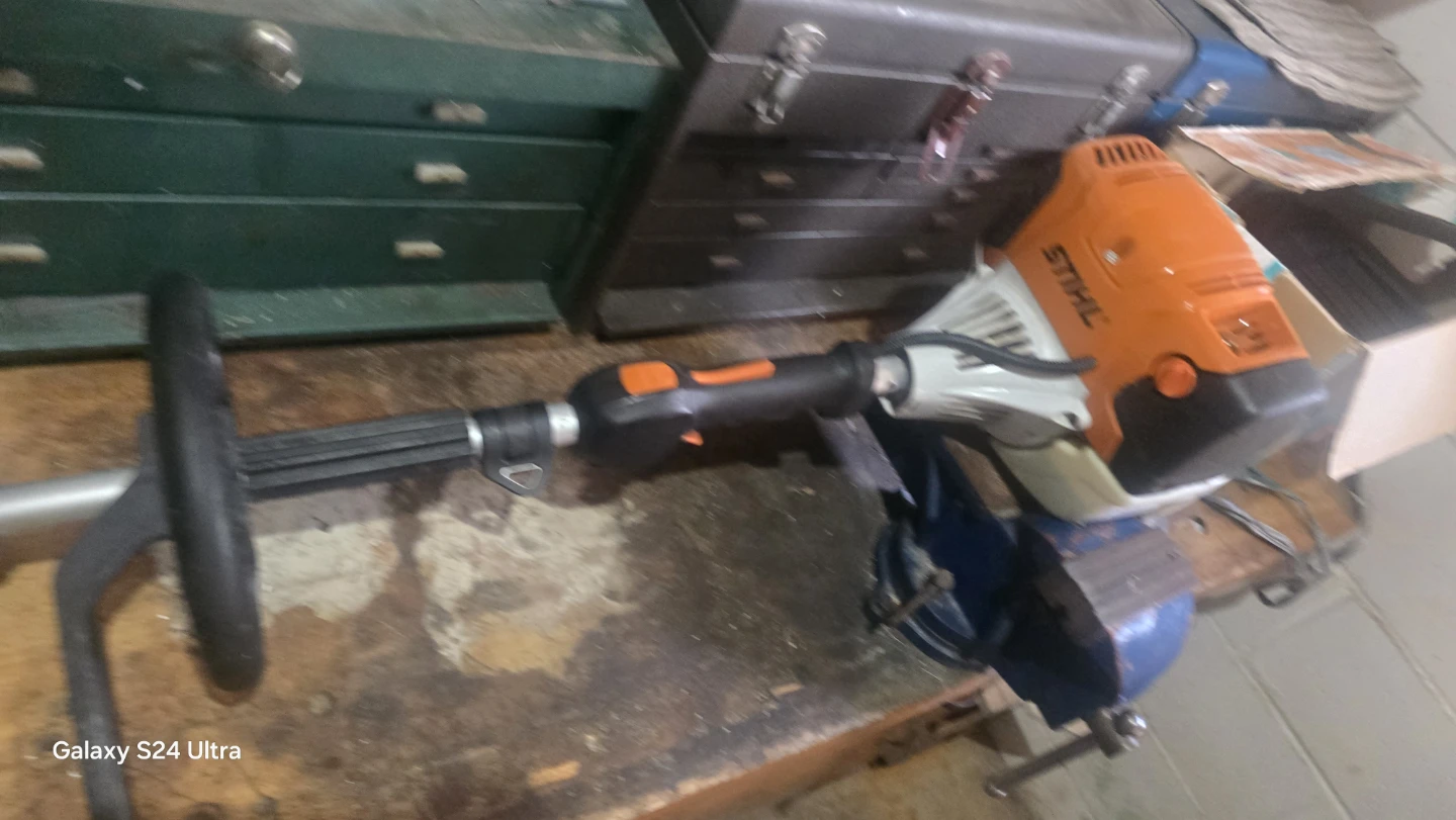 Stihl KM 111R KombiMotor Power Head - photo 2