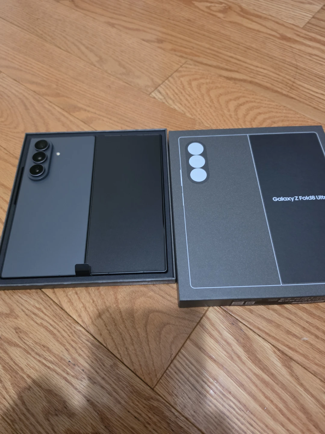 SAMSUNG Z FOLD 8 ULTRA 256GB GRAPHITE - photo 2