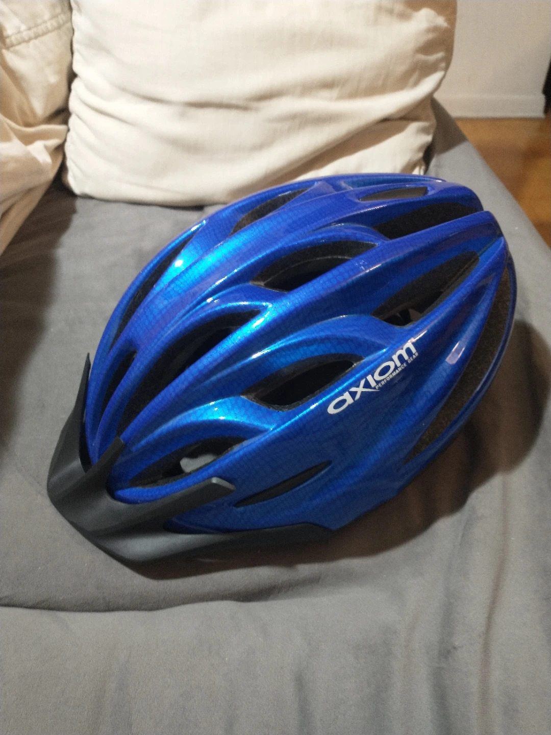 Axiom Beautiful Blue Performance Bike Helmet
