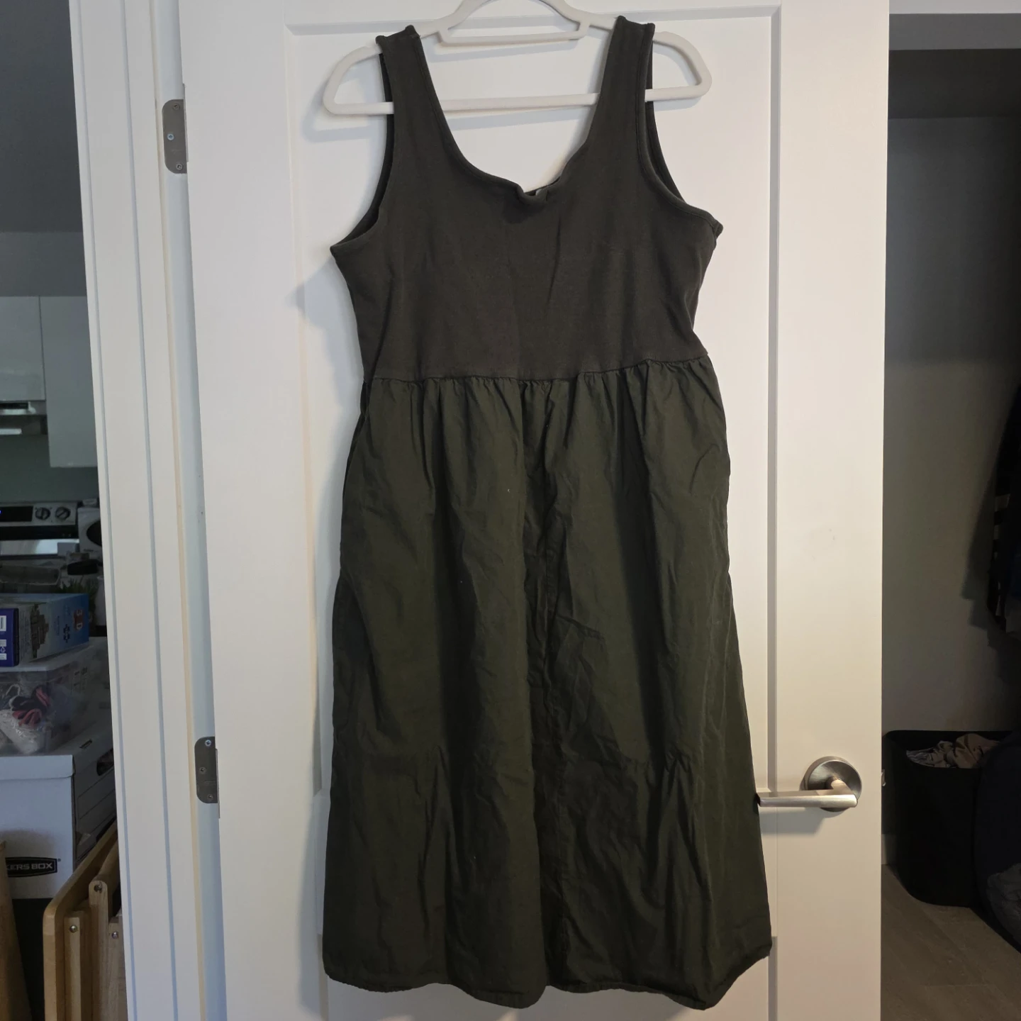 Warehouse One Green Sleeveless Dress