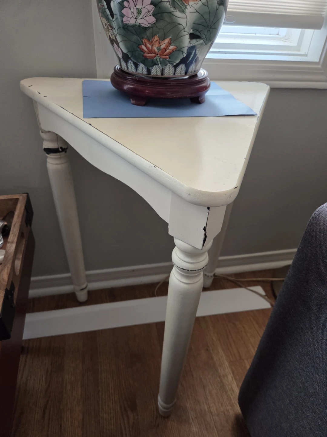 White triangle Accent Table