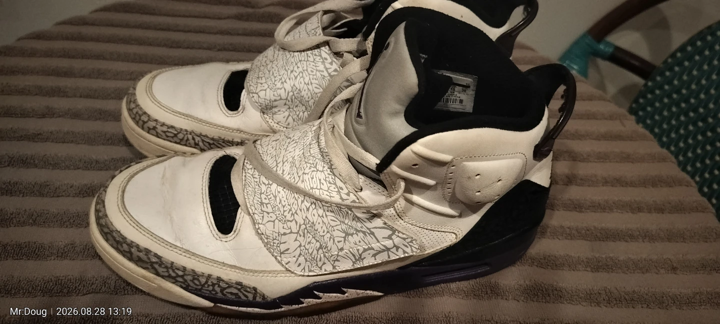 Jordan Son of Mars White and Purple Sneakers - photo 2