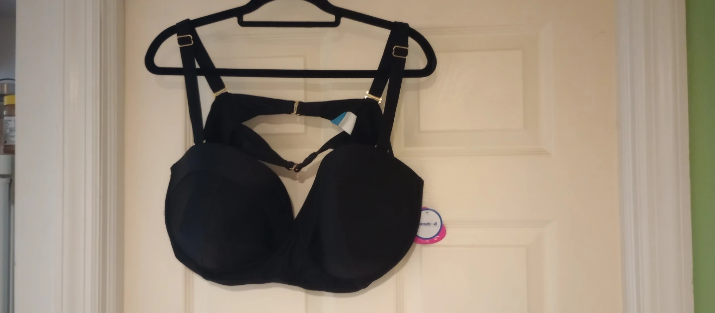 Black Swimsuit Top Swimsuitforall
