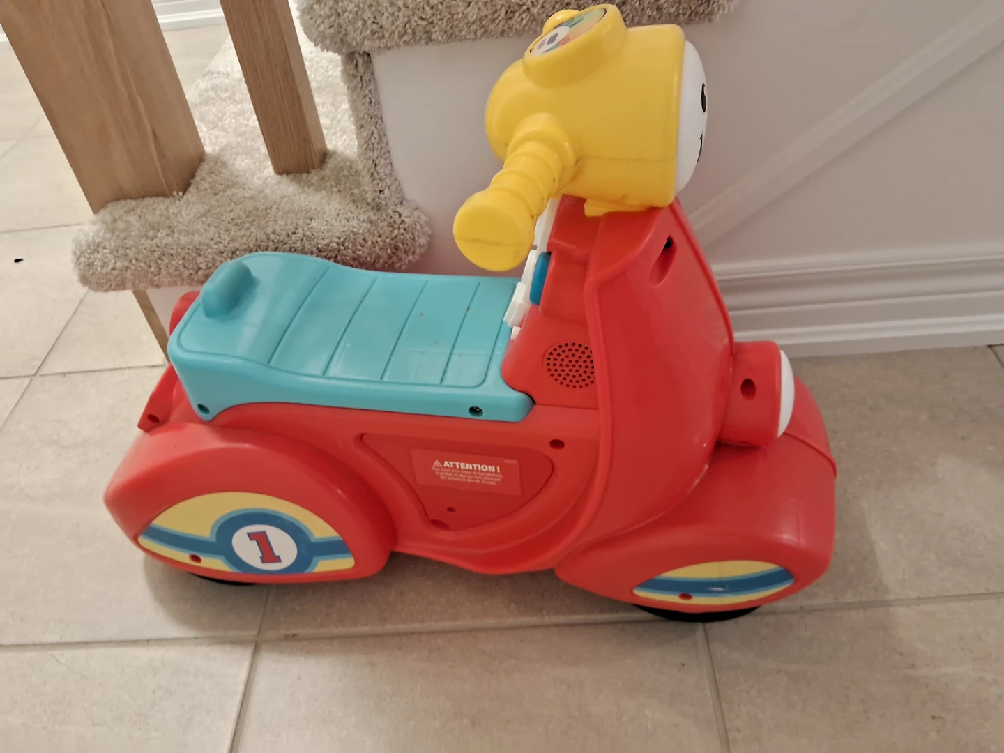 Fisher-Price Laugh & Learn Smart Stages Scooter - photo 2