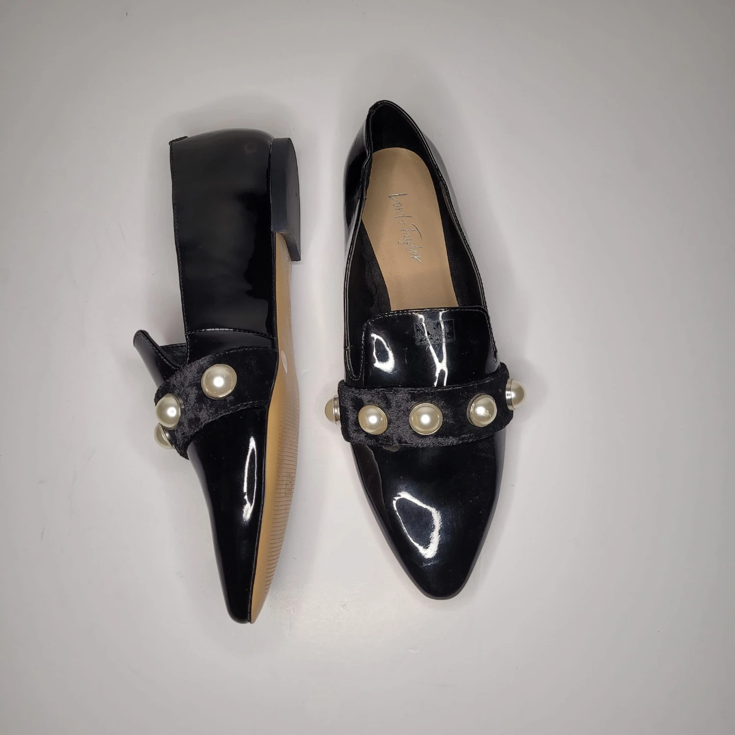 Lord & Taylor black loafers with pearl detail - photo 4