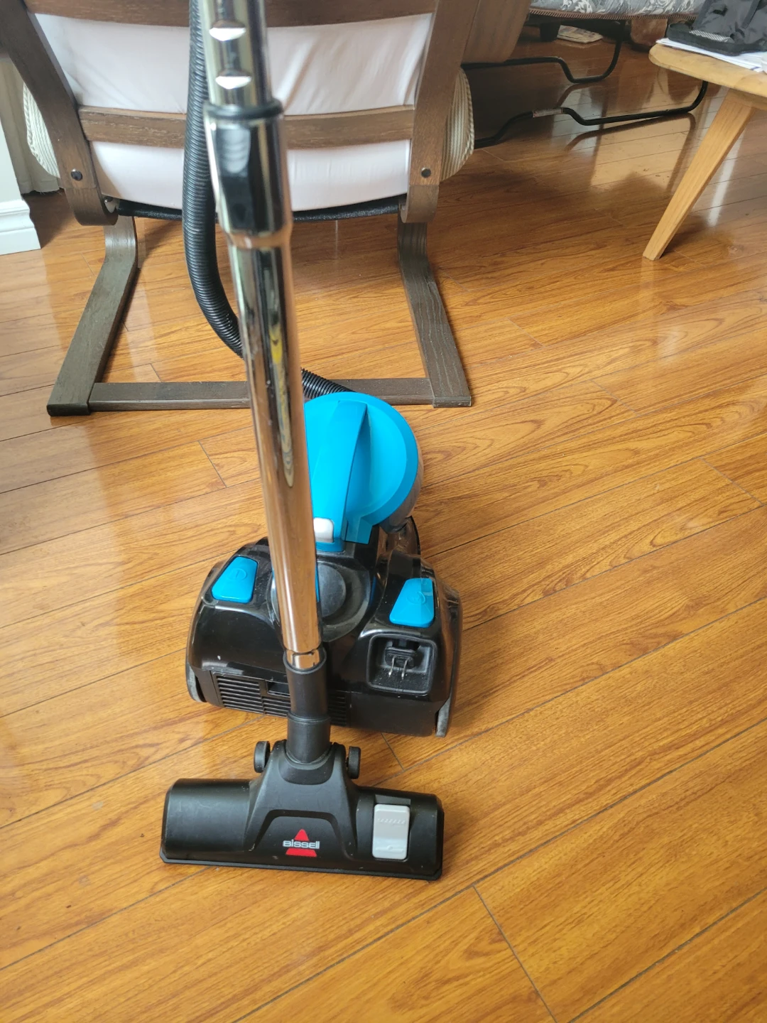 Bissell PowerForce Canister Vacuum - photo 2