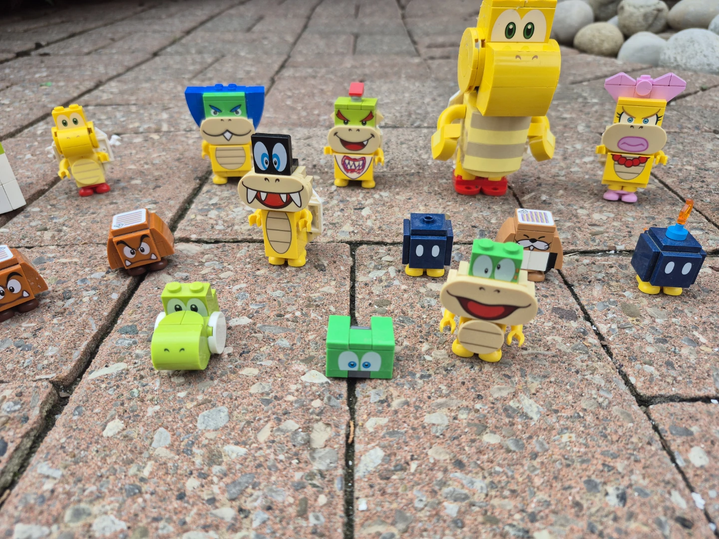 Amazing! LEGO Super Mario Character Figure Lot