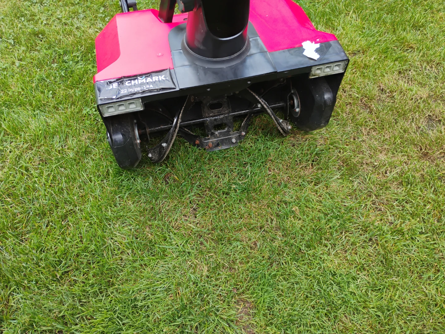 Benchmark 22" Electric Snowblower - photo 2