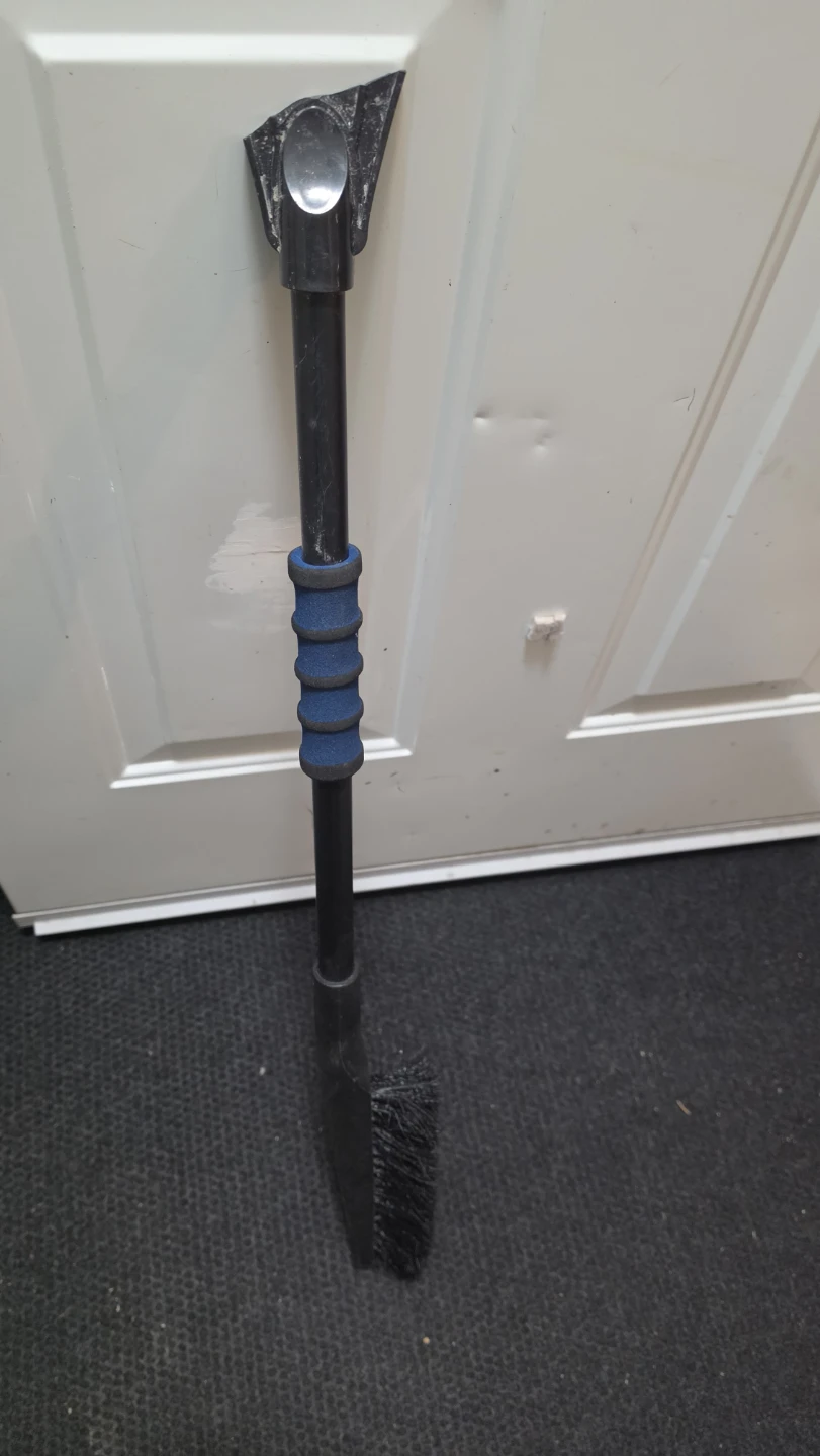 Snow brush