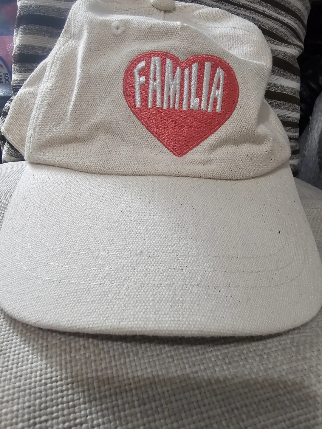 Familia Heart Embroidered Baseball Cap - photo 2