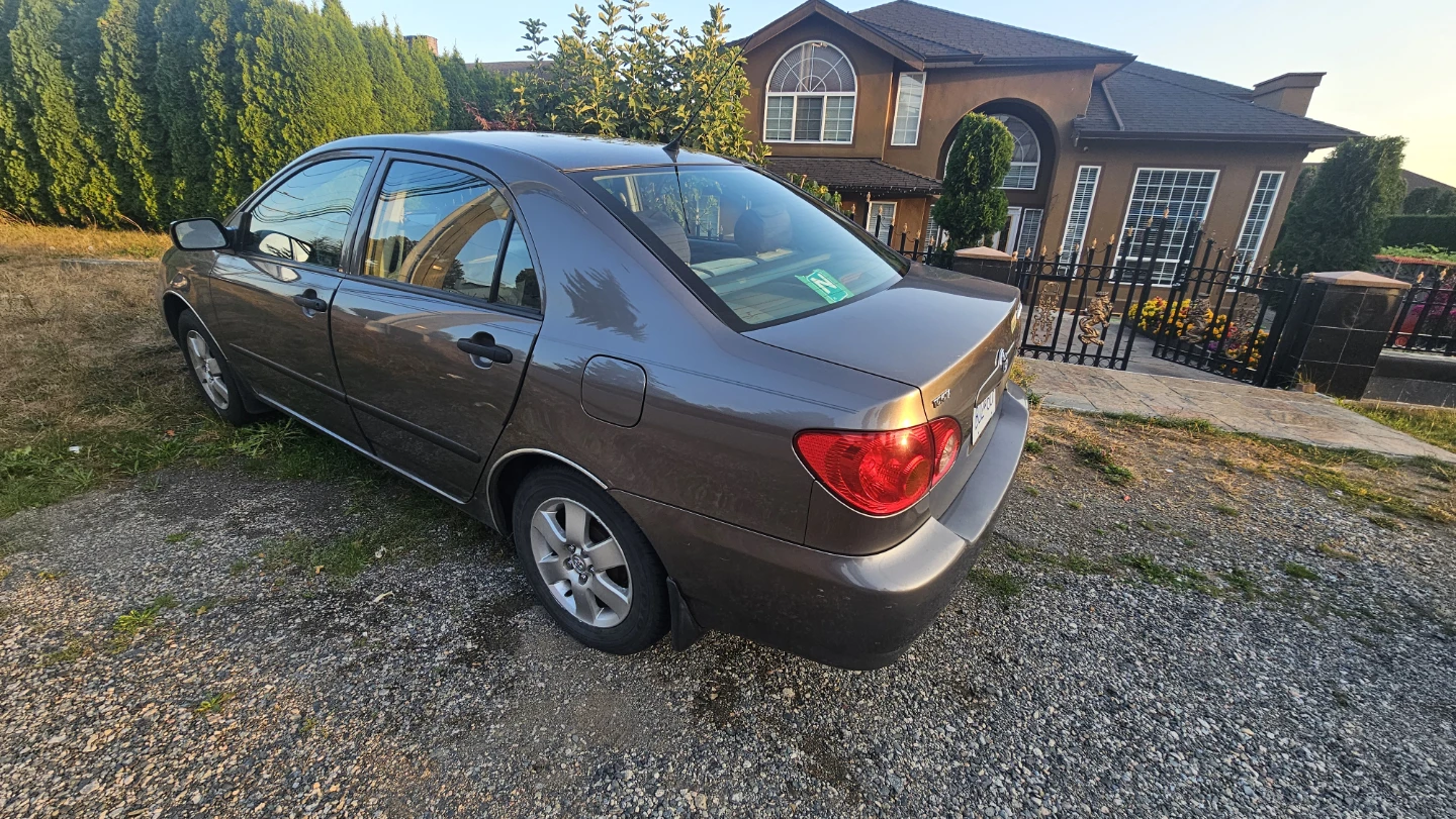 Toyota Corolla 2003 - photo 2