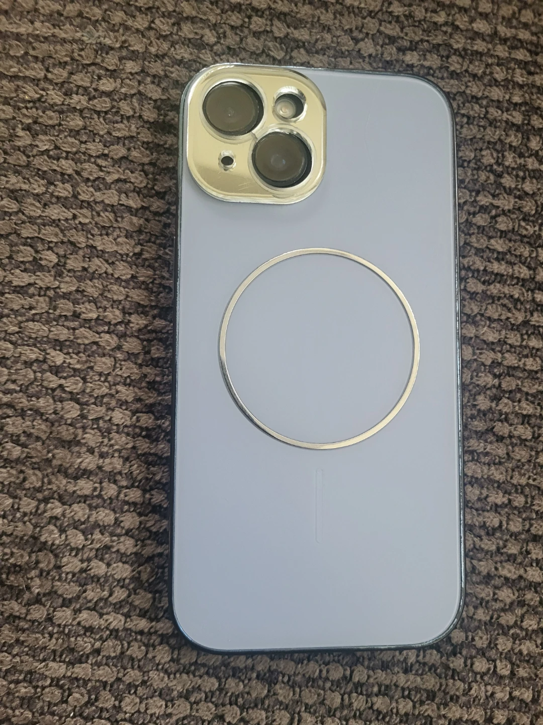 iPhone 14 - photo 2