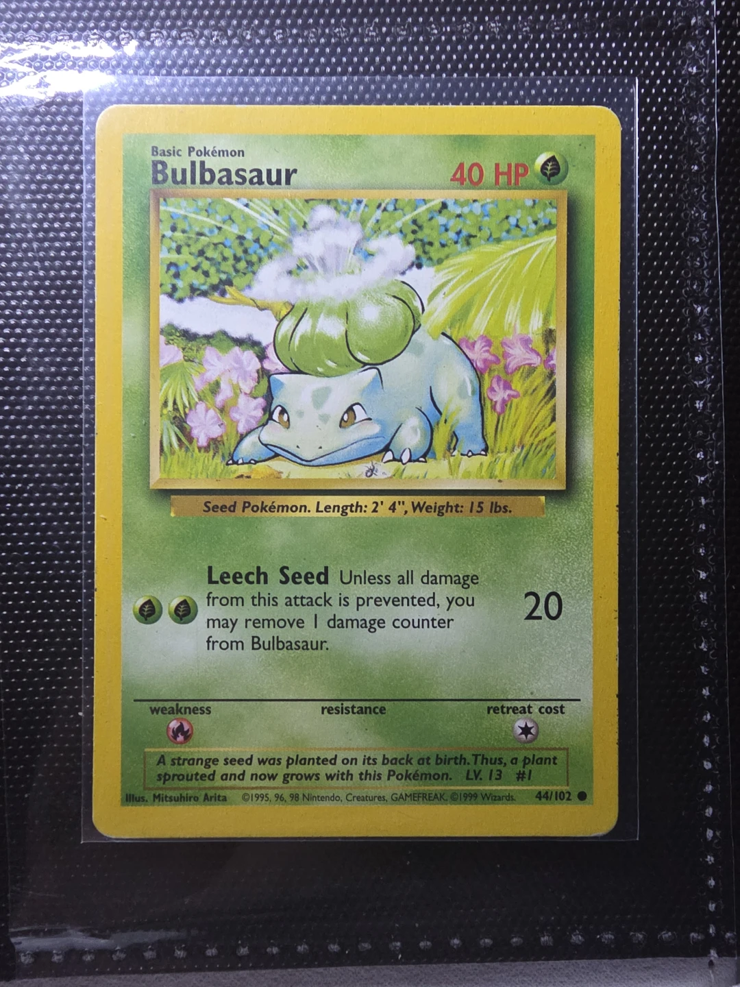 🏈  Bulbasaur 1999 Base Set Pokemon Card 🏈