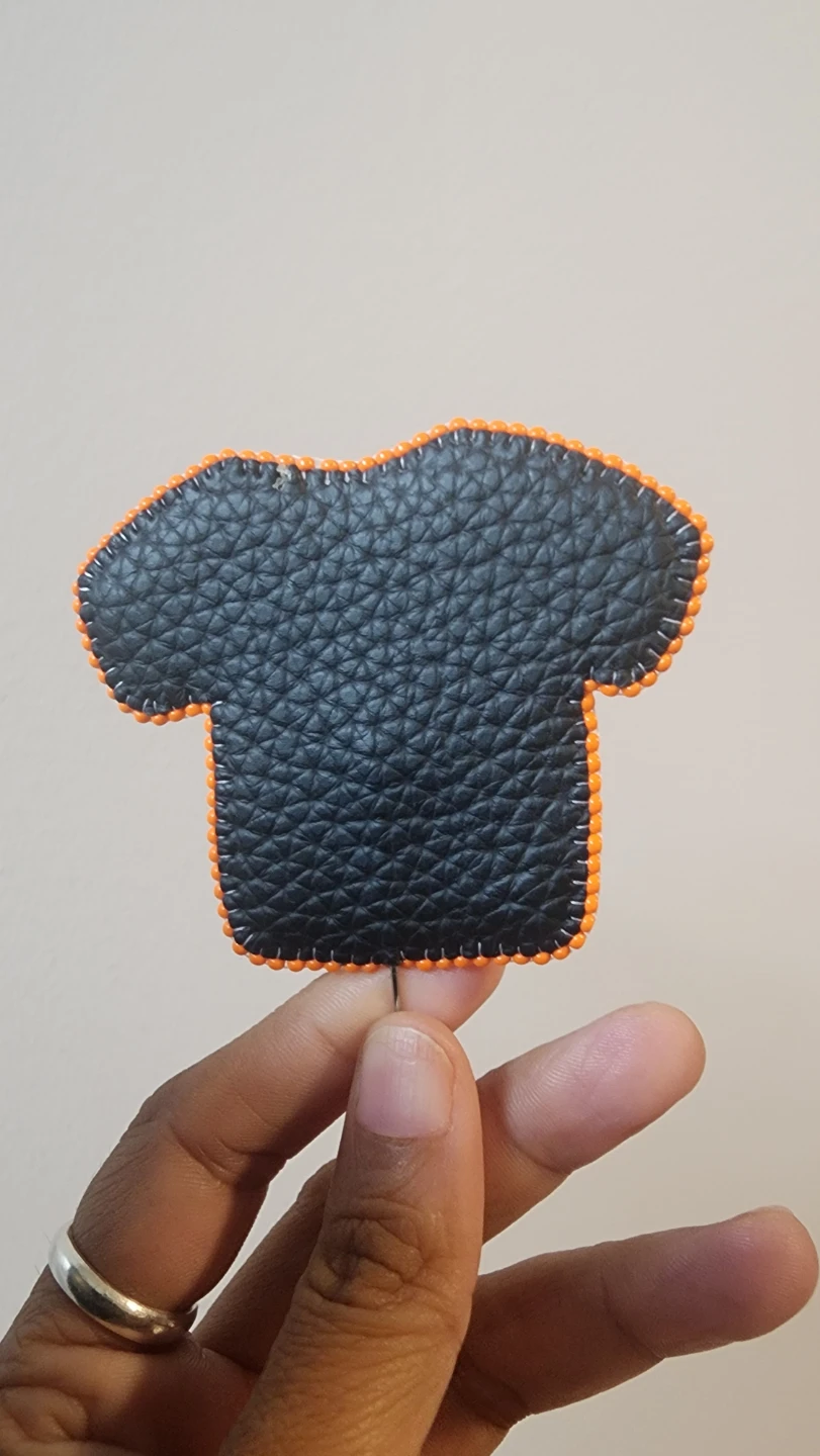 Orange shirt day brooch - photo 3