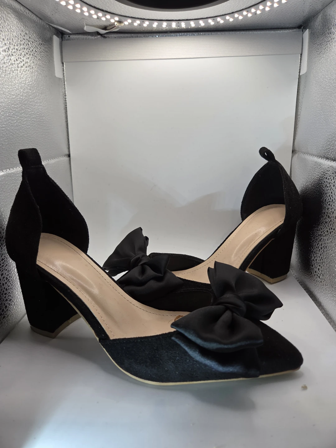 Black Suede Bow Block Heels - photo 5