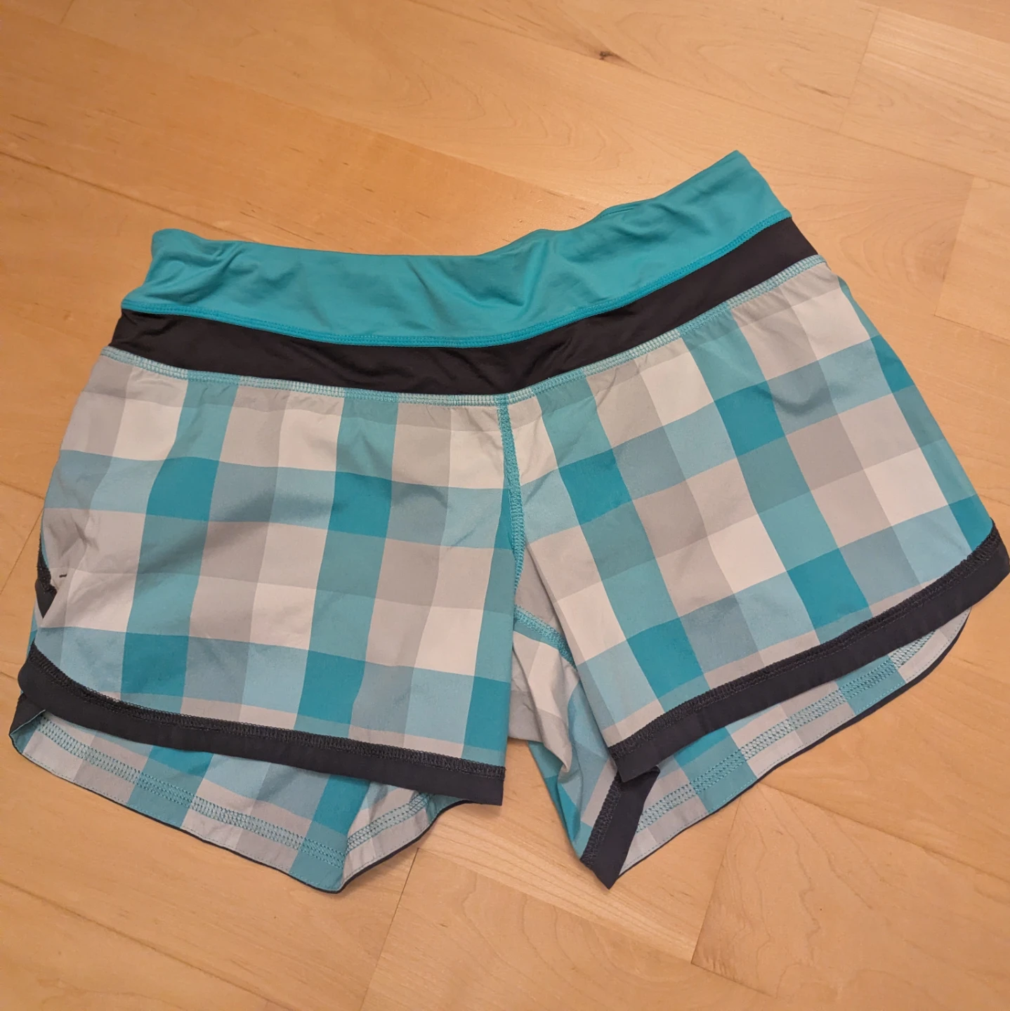 Lululemon Turbo Run Shorts, Checkered Turquoise