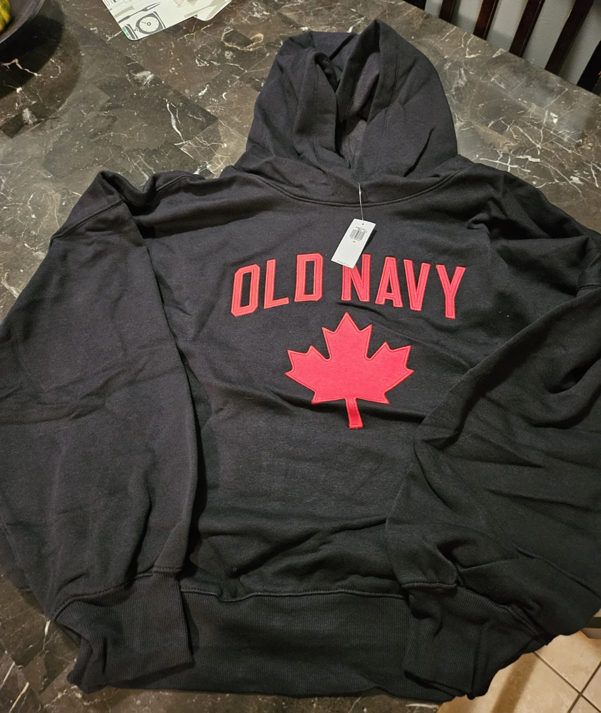New Old Navy Black Maple Leaf Hoodie - photo 4