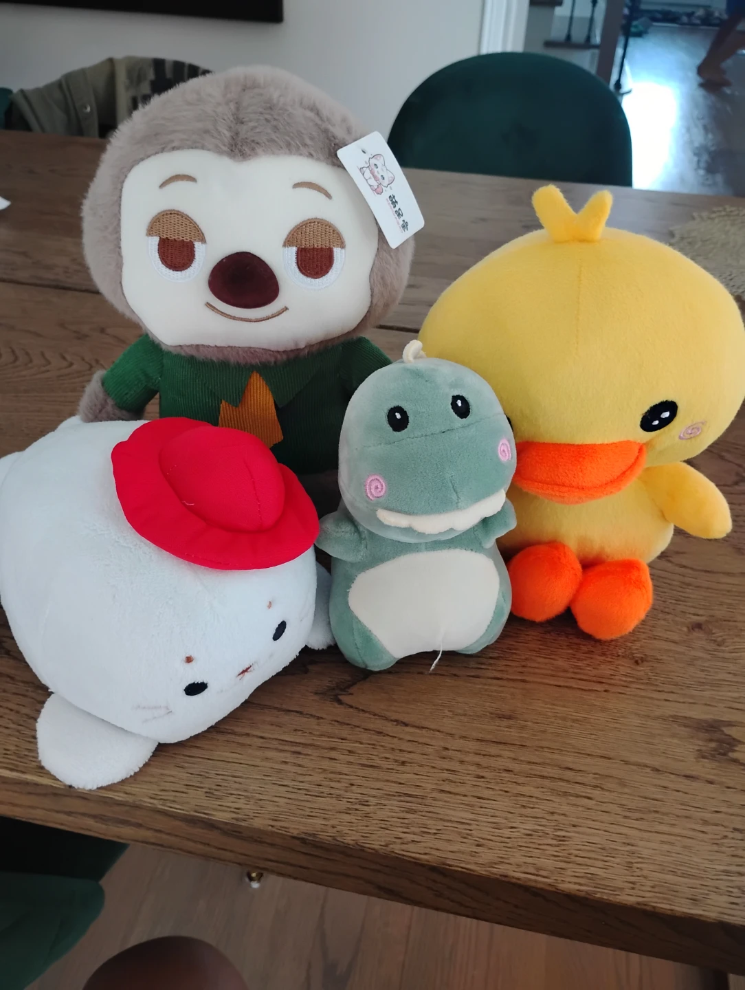 Set of 4 adorable plushies❤️