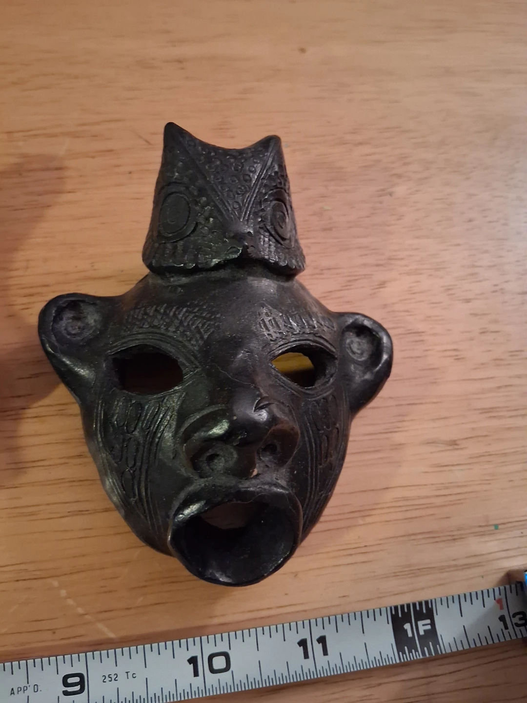 Set of 3 small decorative carved masks - photo 5