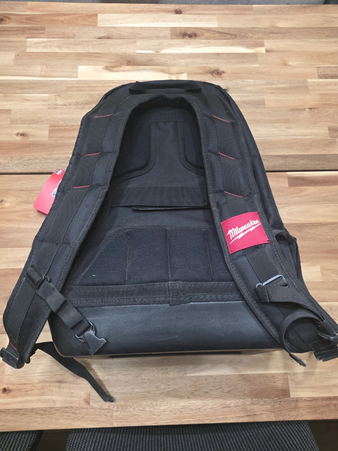 Milwaukee Jobsite Backpack 48-22-8200 - photo 2