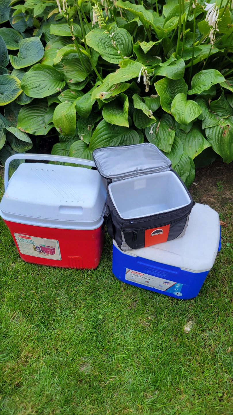 4 Assorted Coolers beautifull - photo 3