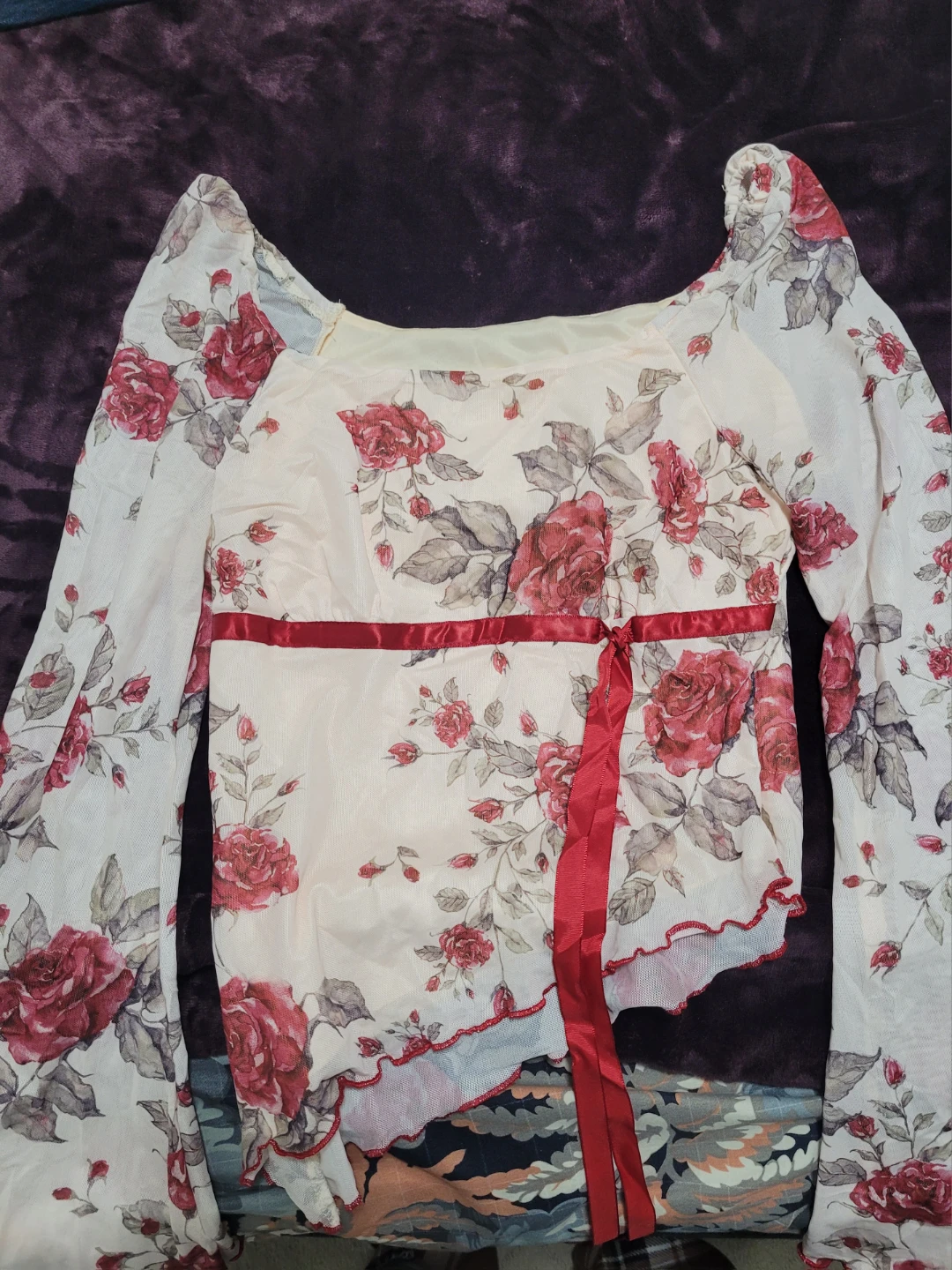 Women's Floral Print Long Sleeve Top