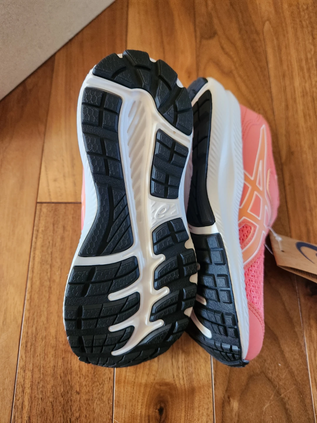 Asics Contend 8 PS Kids Running Shoes Size 1 - photo 2