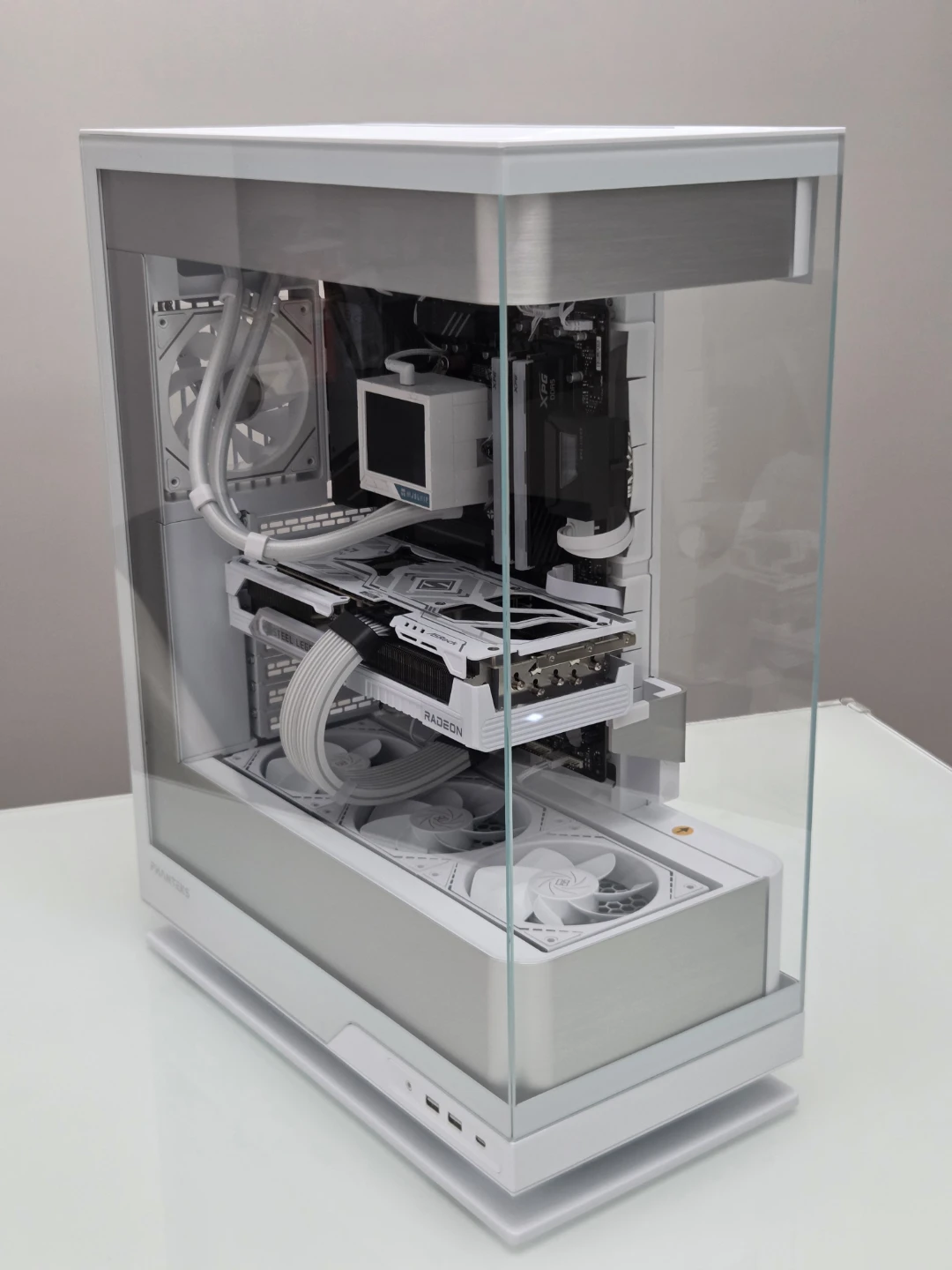 Brand New White Gaming PC - photo 2