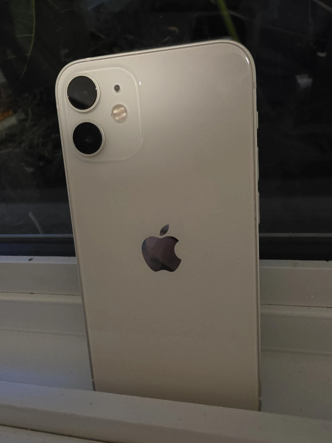 Apple iPhone 11 White