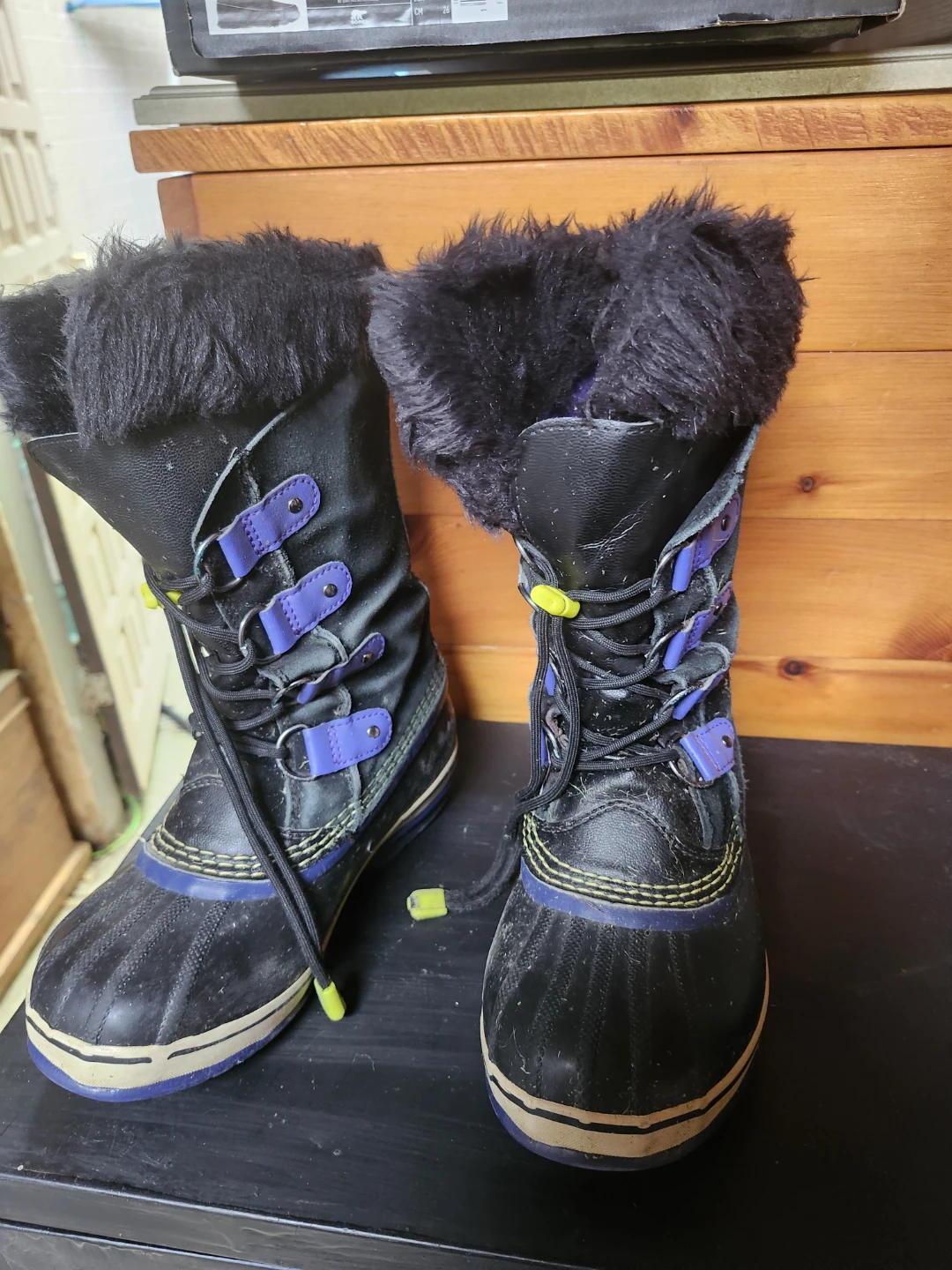 Sorel Winter Boots size 4 US - photo 3