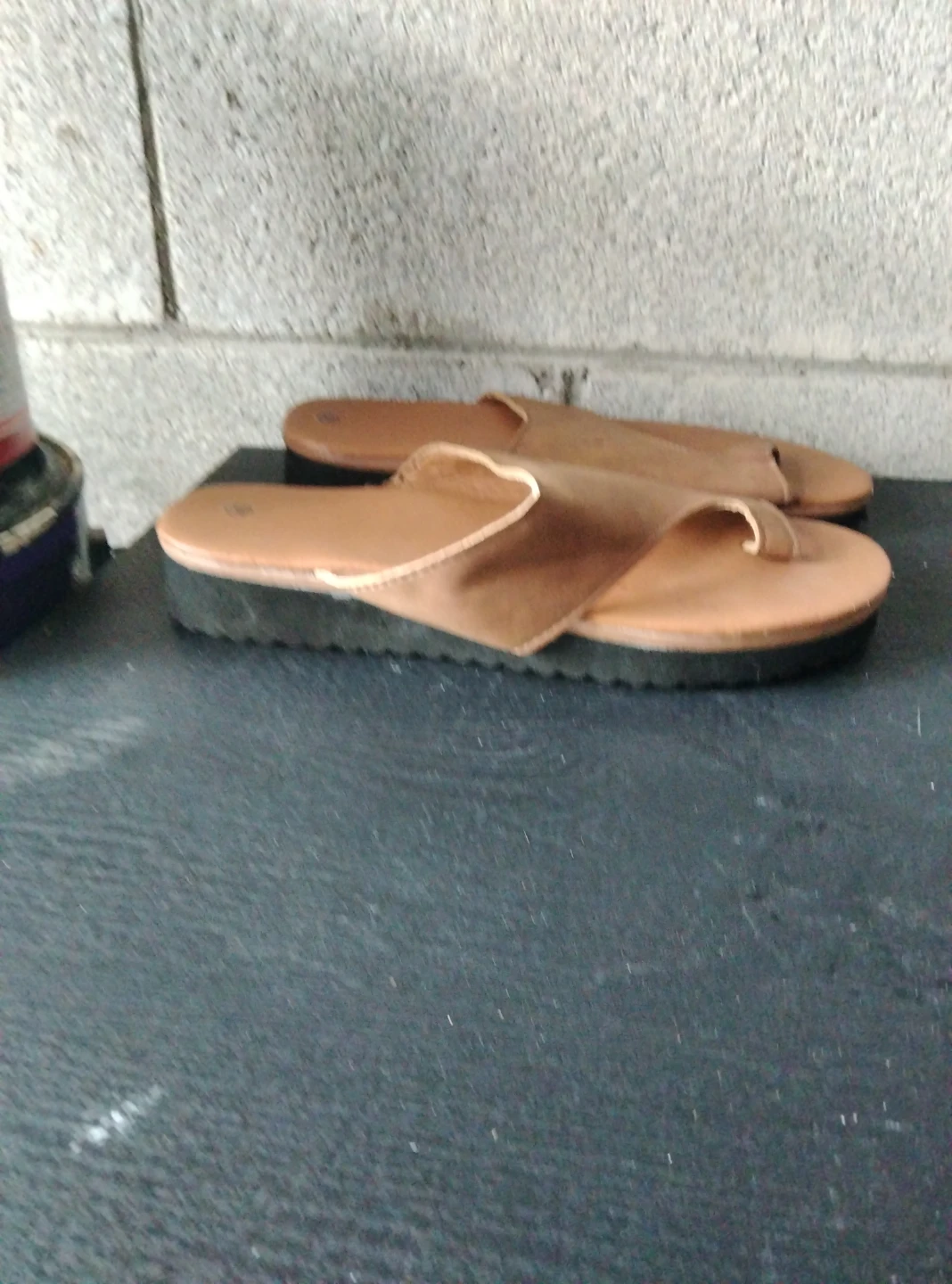 Tan Toe-Loop Sandals Size 37 - photo 3