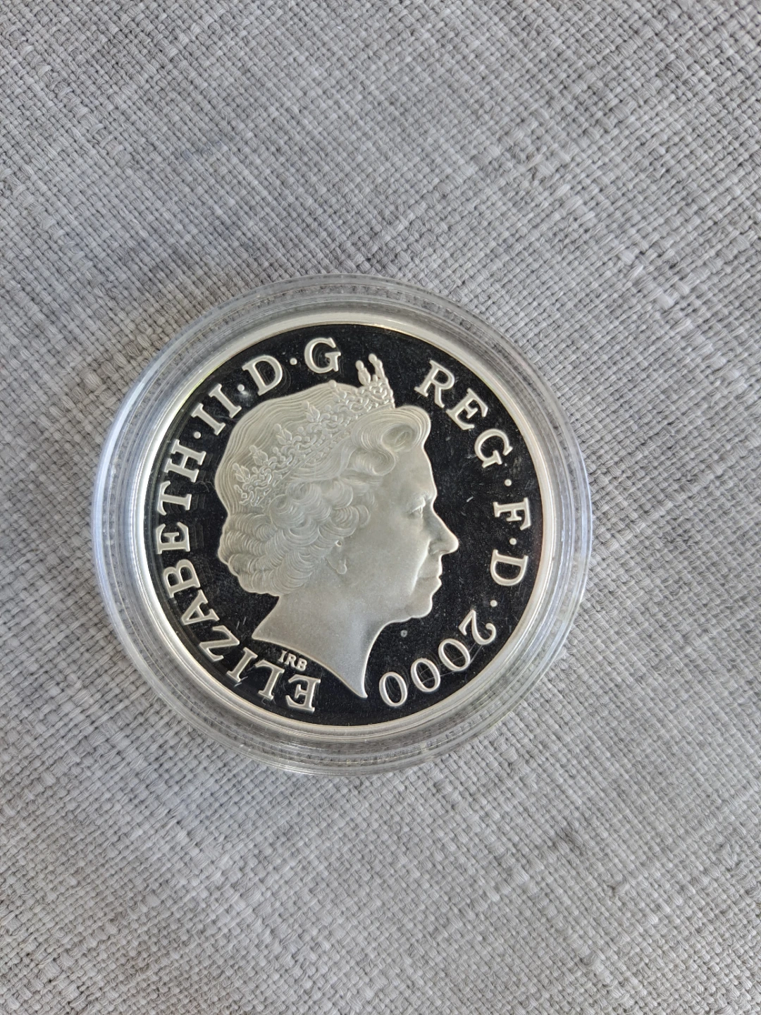 2000 Queen Mother Five Pound Coin - photo 3