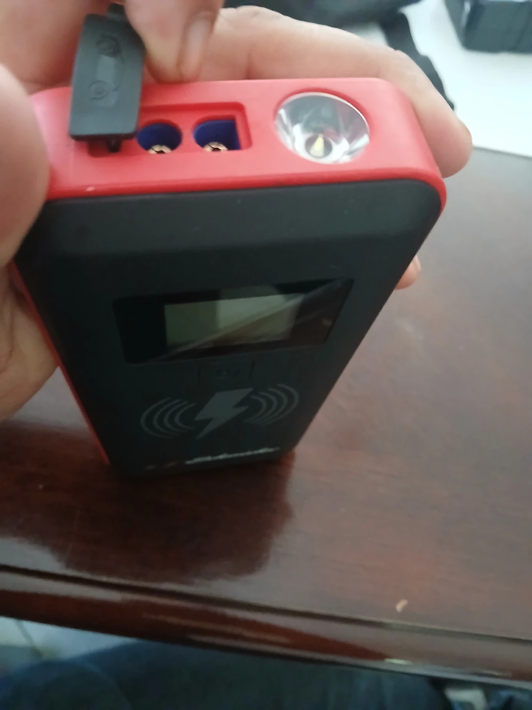 Schumacher Portable Jump Starter Power Bank - photo 3