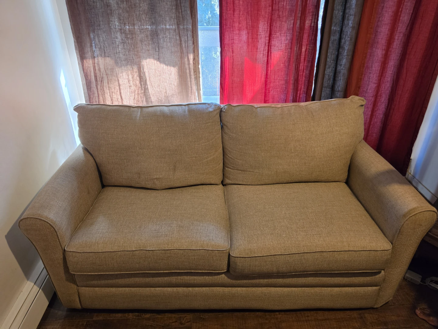 Sleeper Sofa / Pull-Out Couch for Sale - photo 2