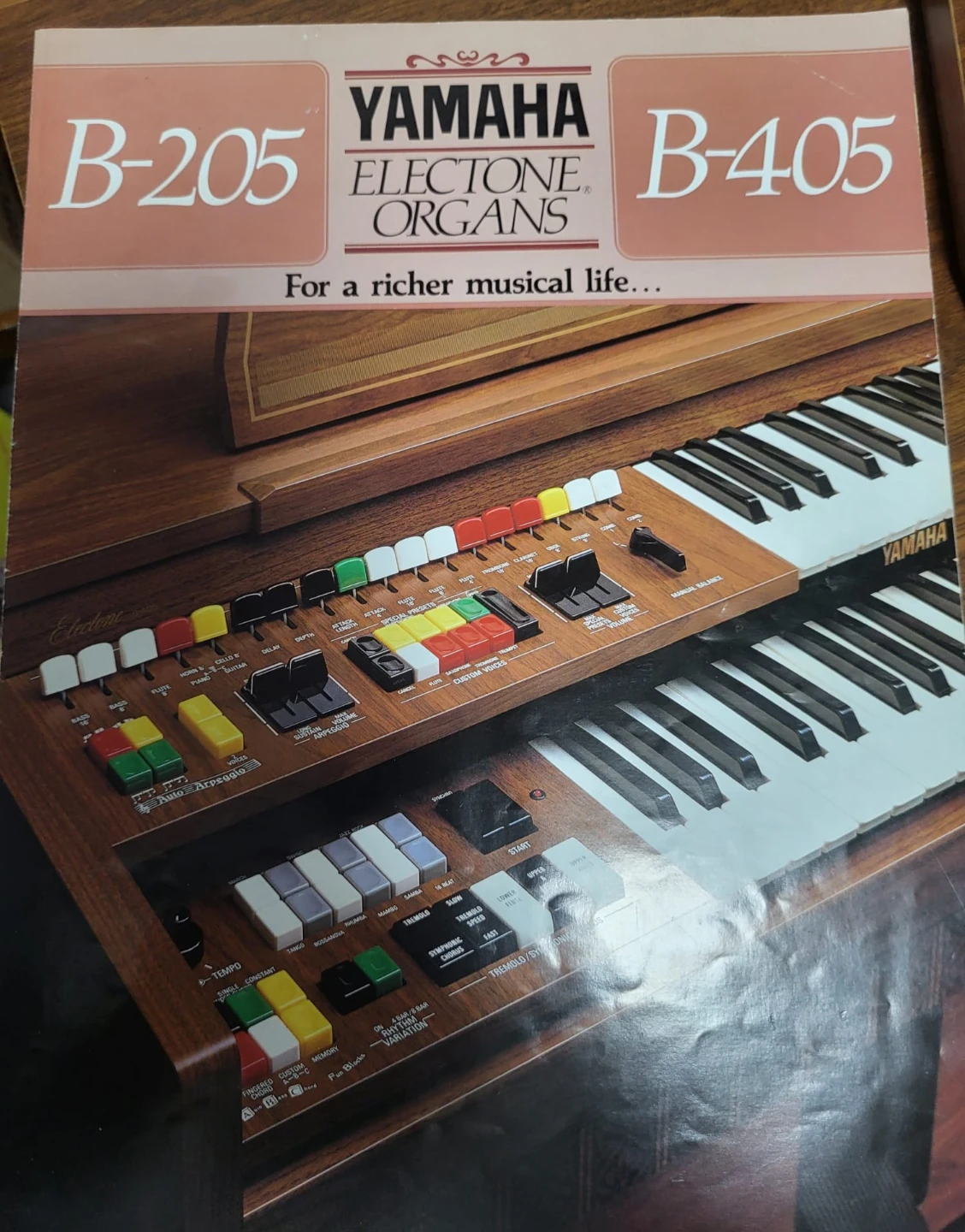 Yamaha Electric Organ - photo 3