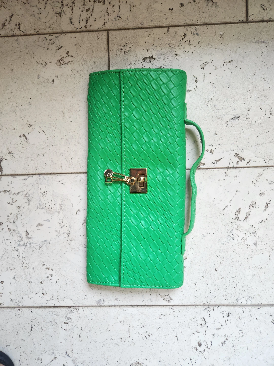 Woven Clutch Bag in Pink or Green - photo 3