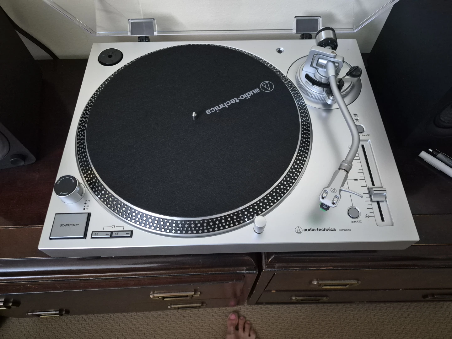 Turntable and speakers